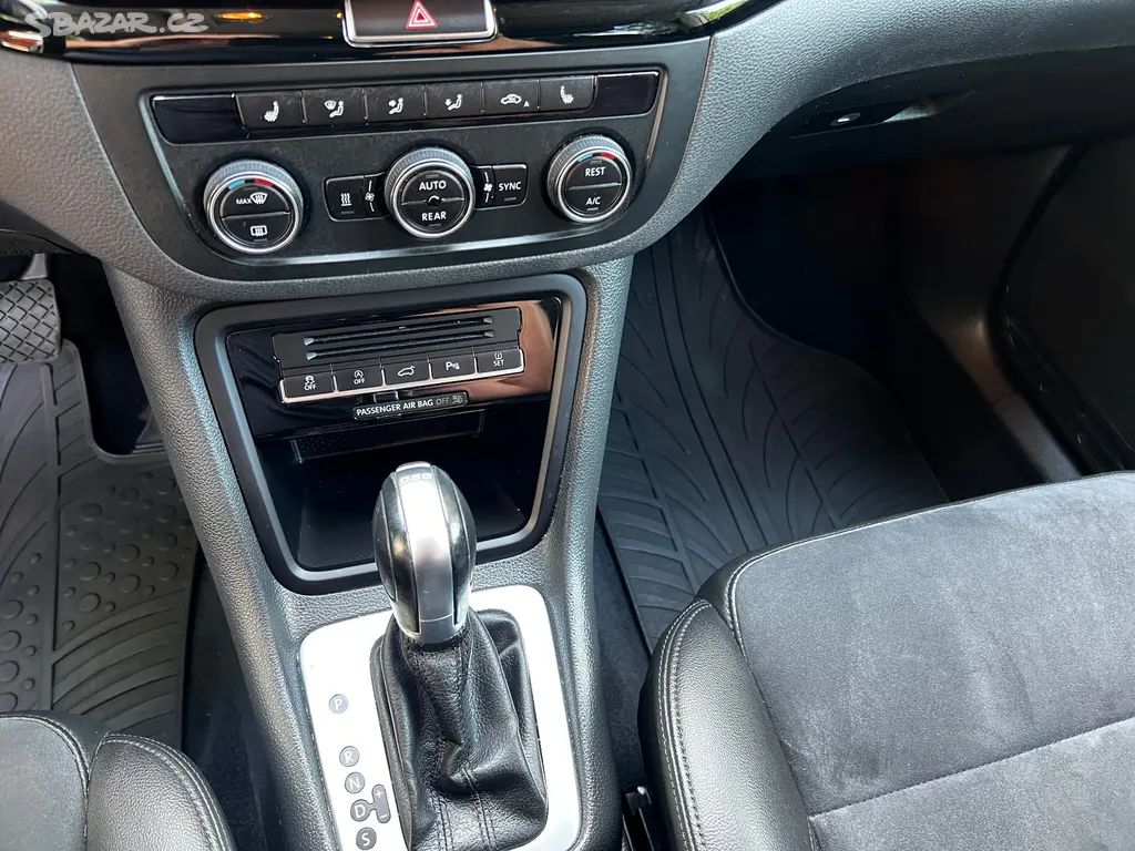 Volkswagen Sharan – fotografie 16