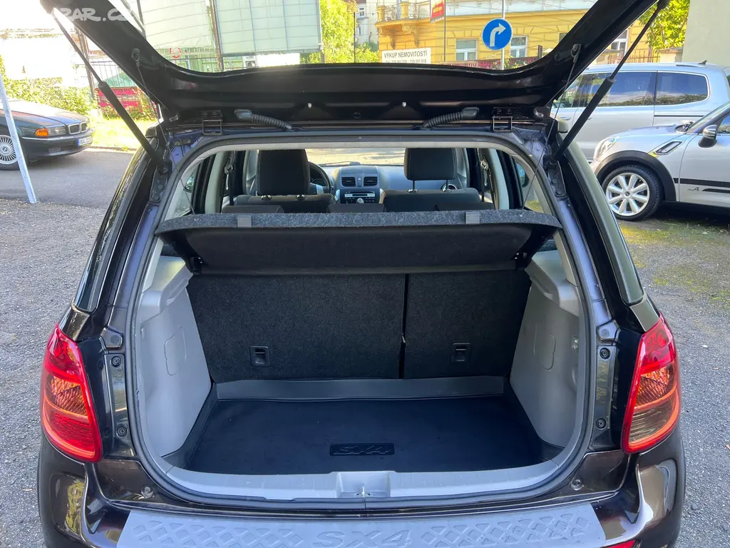Suzuki SX4 – fotografie 9