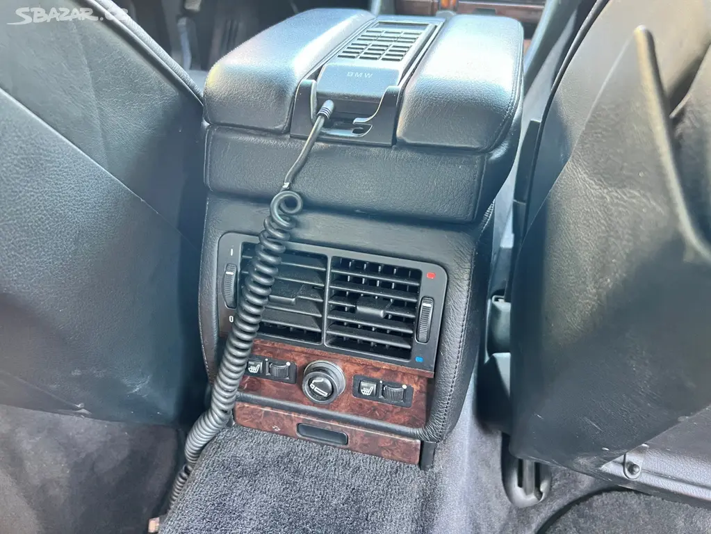 BMW Řada 7 – fotografie 11