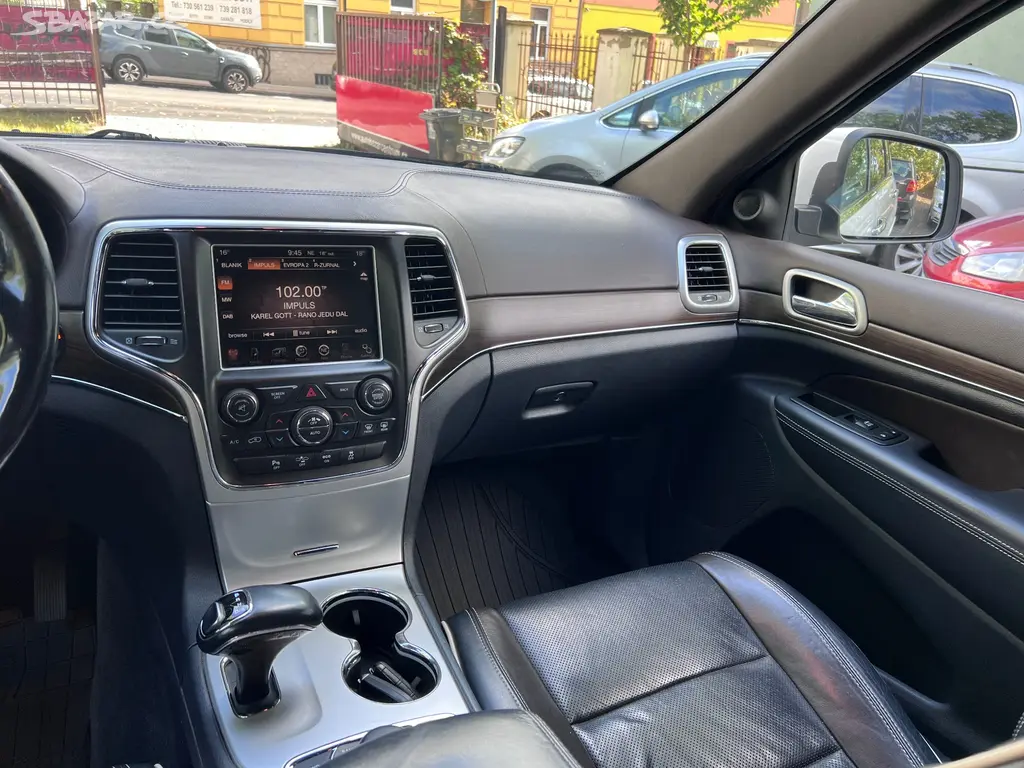 Jeep Grand Cherokee – fotografie 8