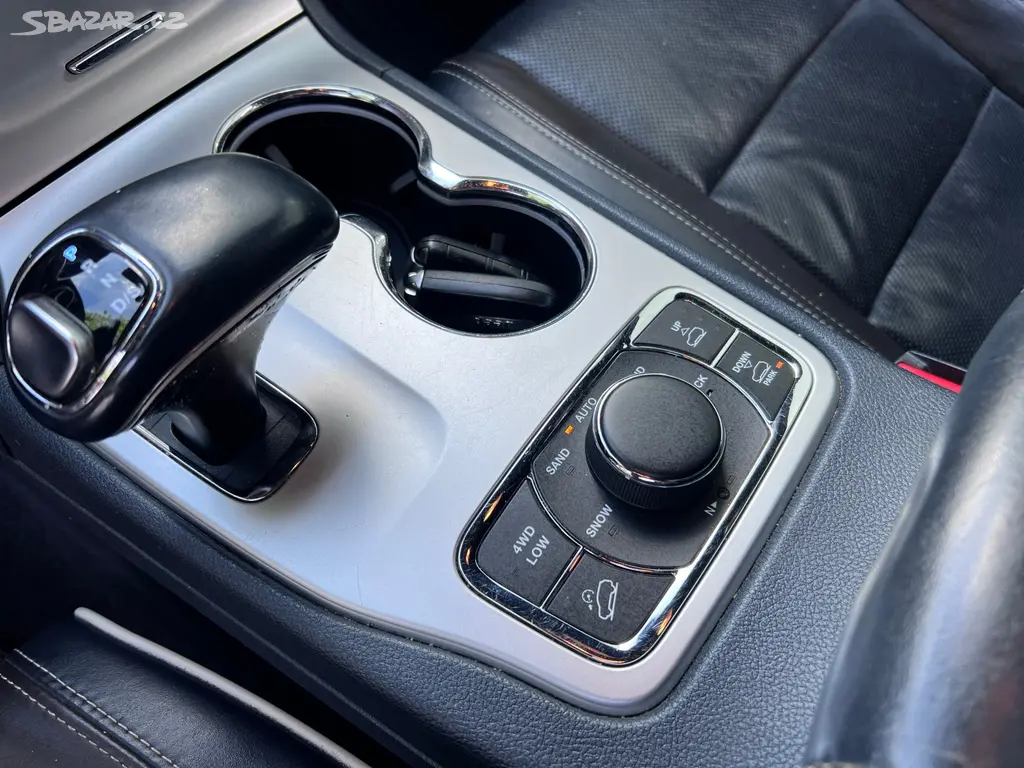 Jeep Grand Cherokee – fotografie 11