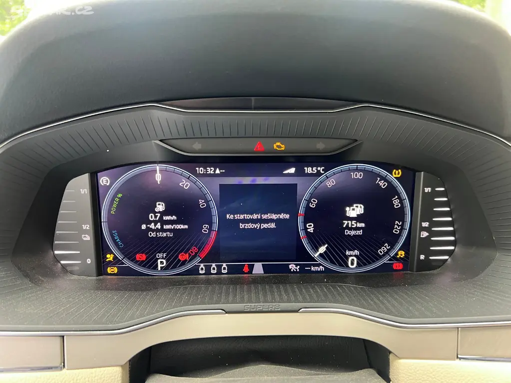Škoda Superb – fotografie 12