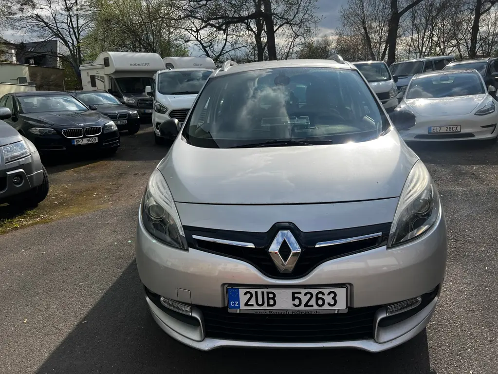 Renault Scénic – fotografie 2