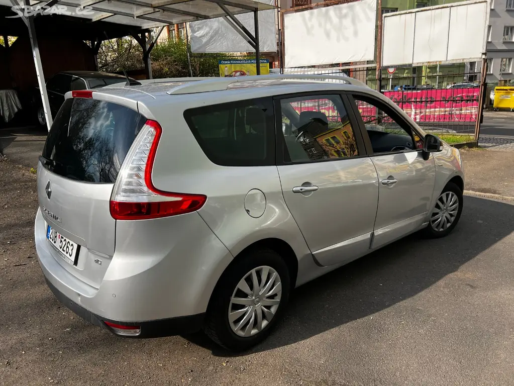 Renault Scénic – fotografie 4