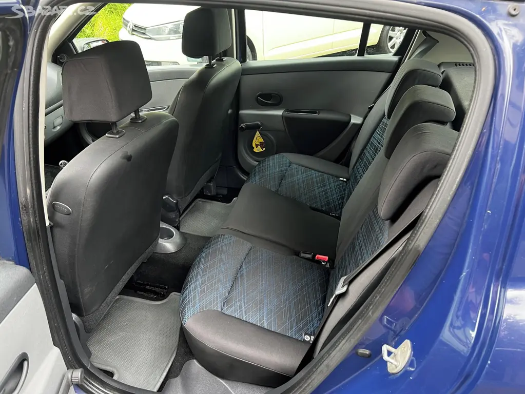 Renault Clio – fotografie 12