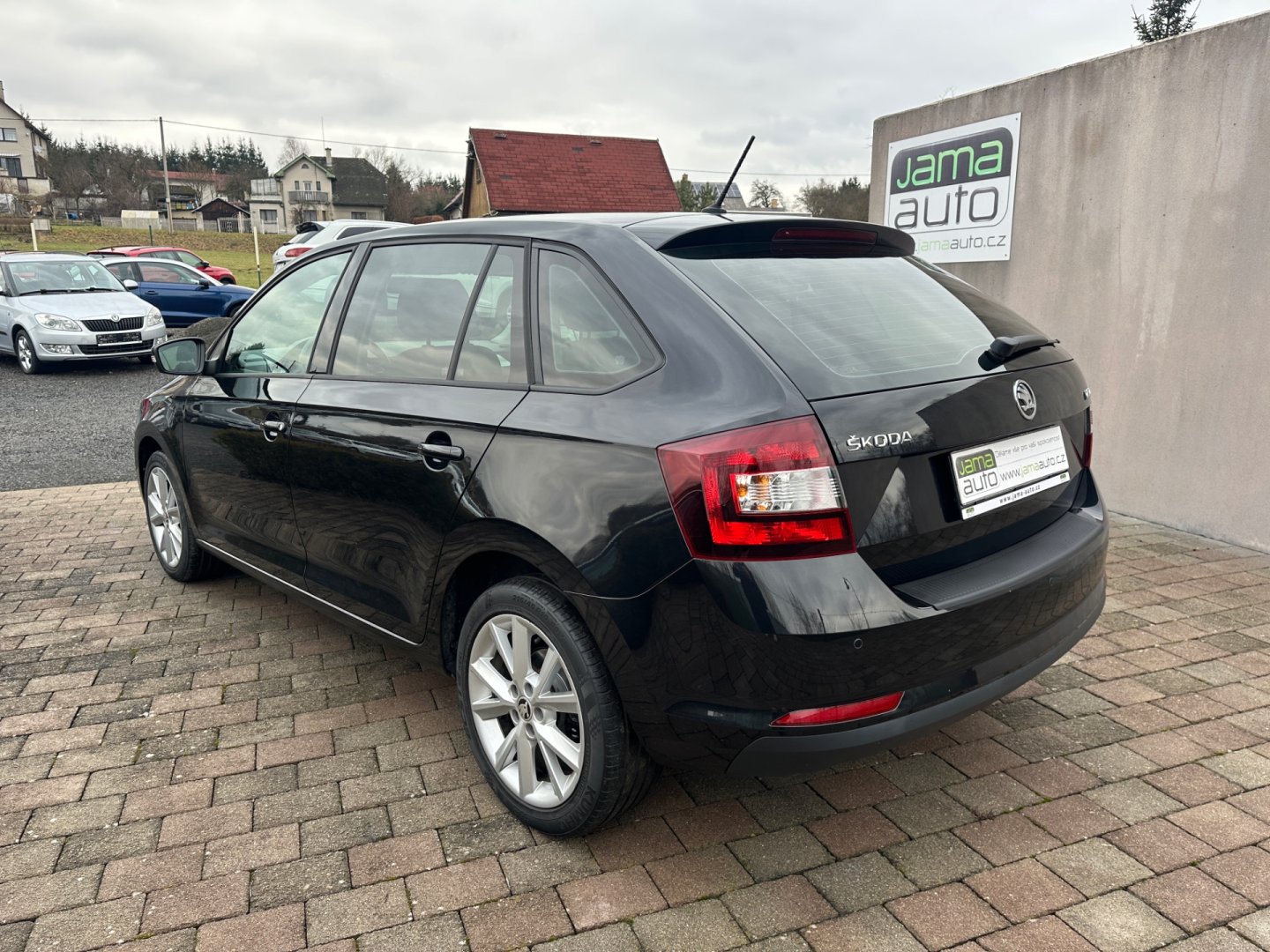Škoda Rapid – fotografie 6