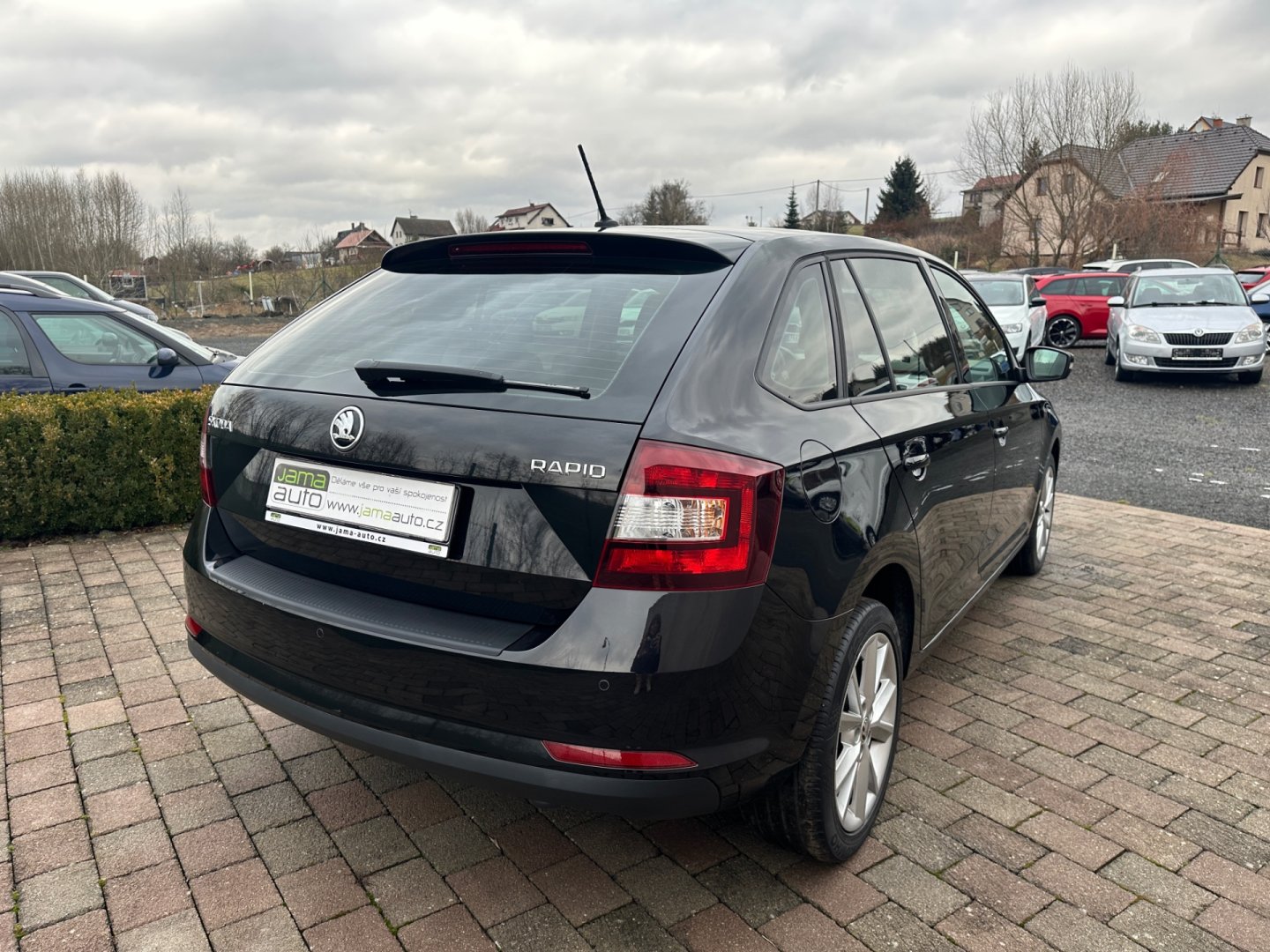 Škoda Rapid – fotografie 10