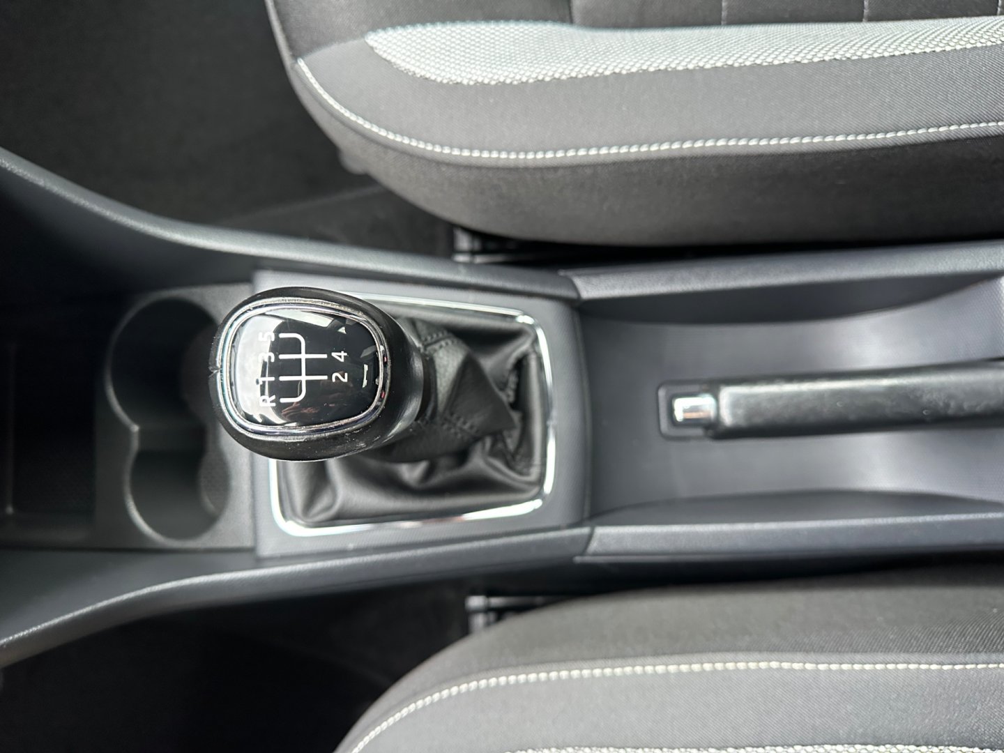 Škoda Rapid – fotografie 25