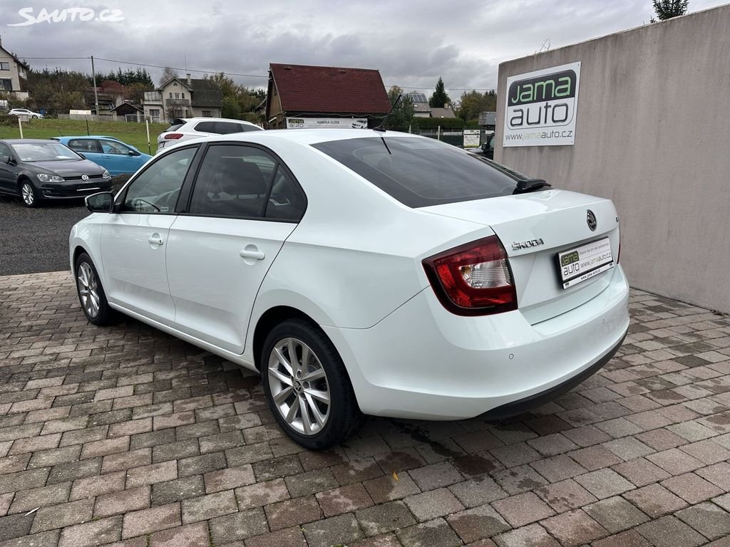 Škoda Rapid – fotografie 6