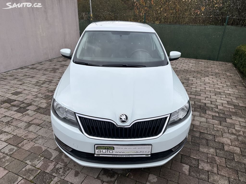 Škoda Rapid – fotografie 15