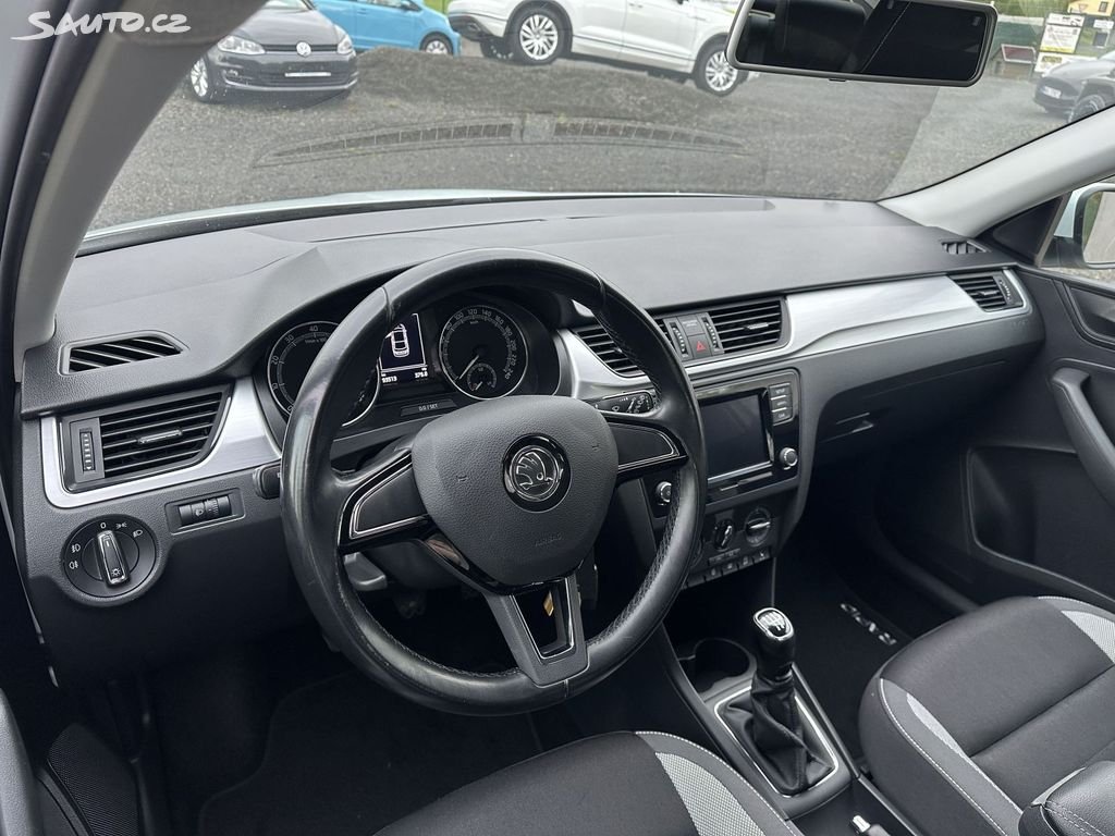 Škoda Rapid – fotografie 19