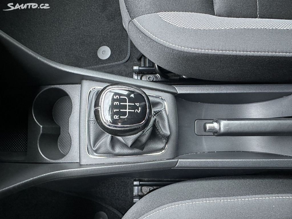 Škoda Rapid – fotografie 25