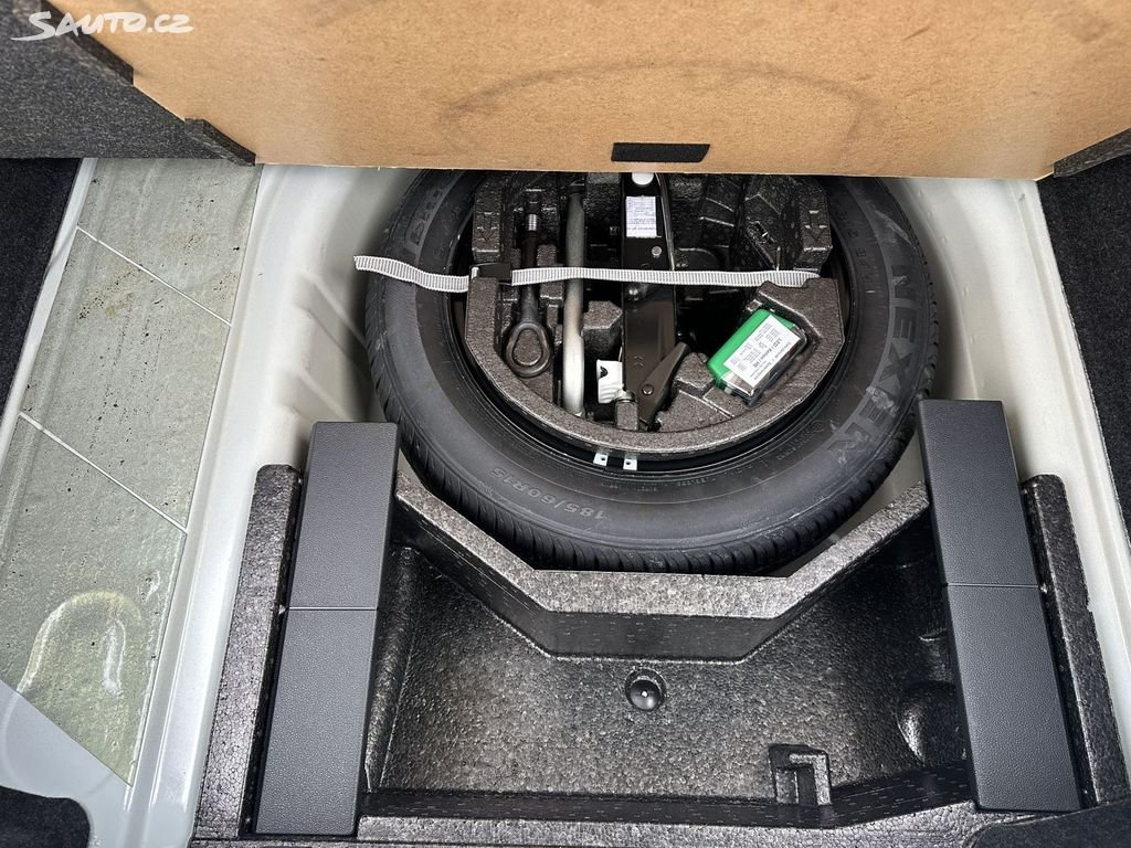 Škoda Rapid – fotografie 32