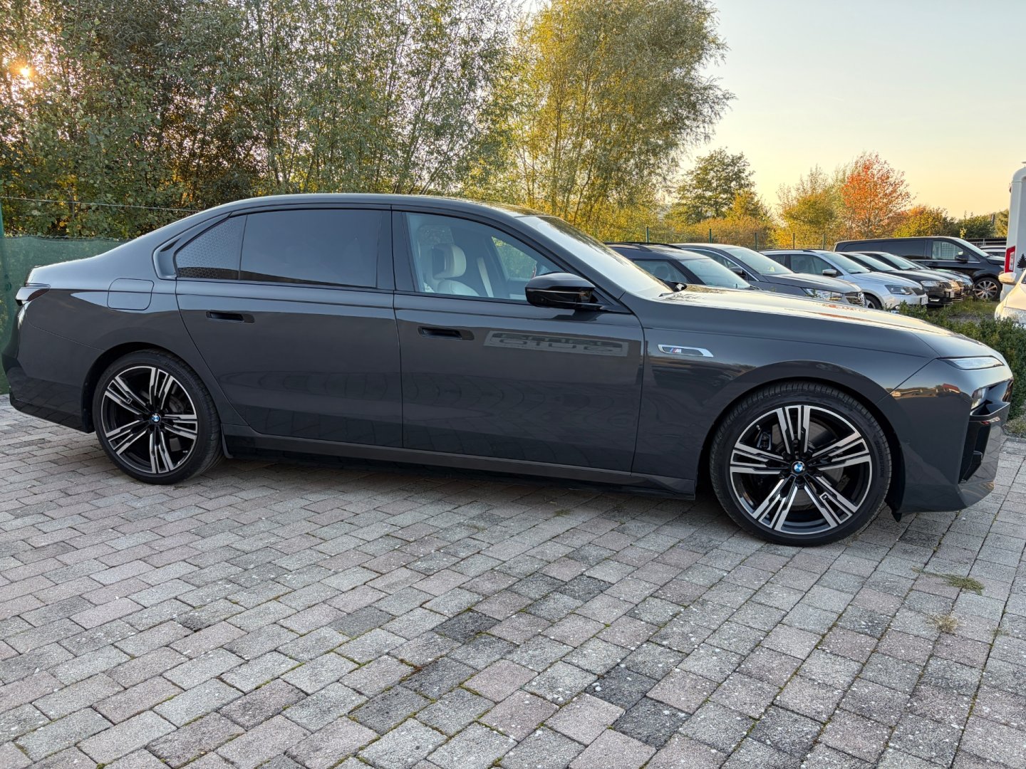 BMW Řada 7 – fotografie 13