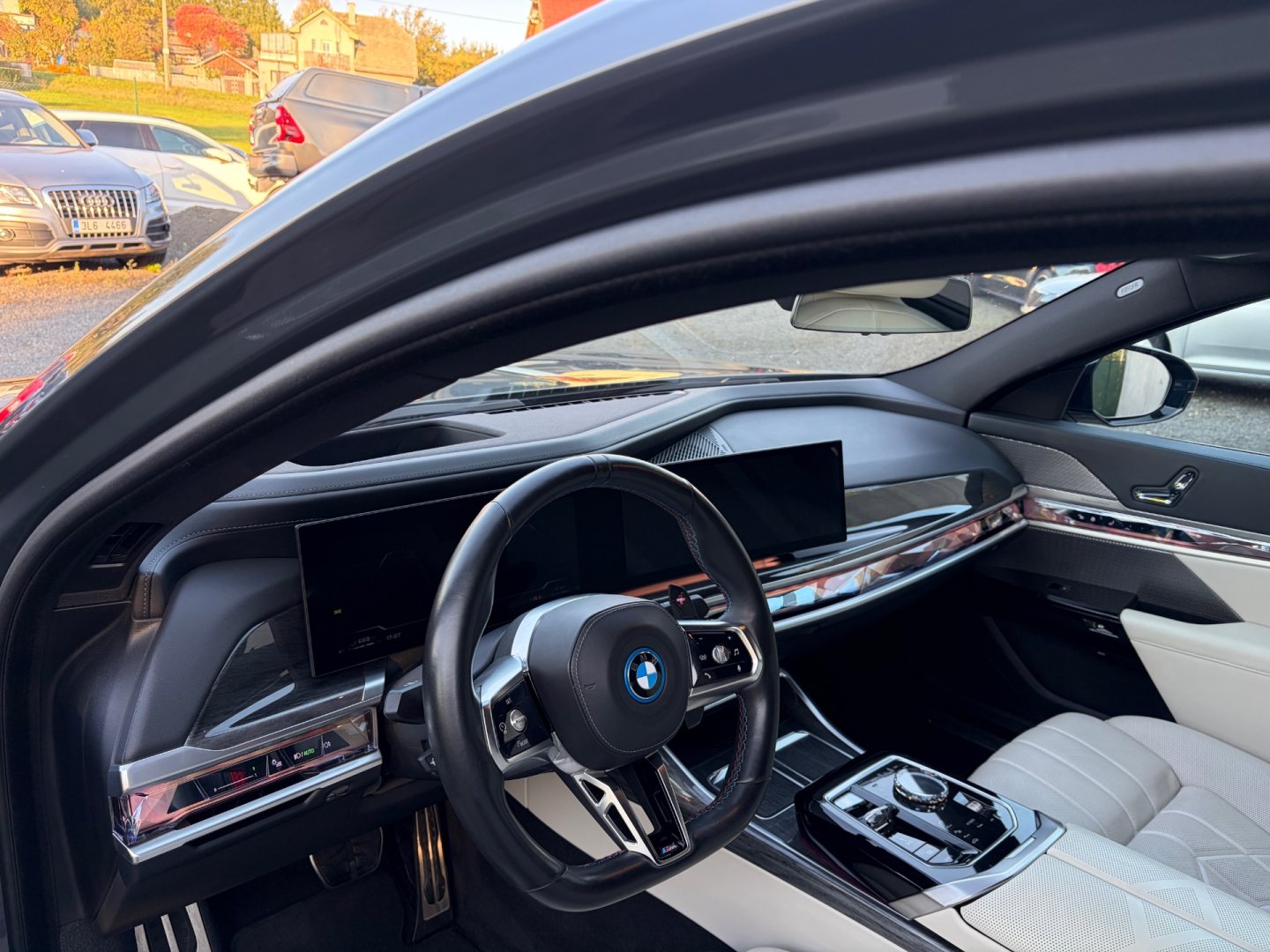 BMW Řada 7 – fotografie 19