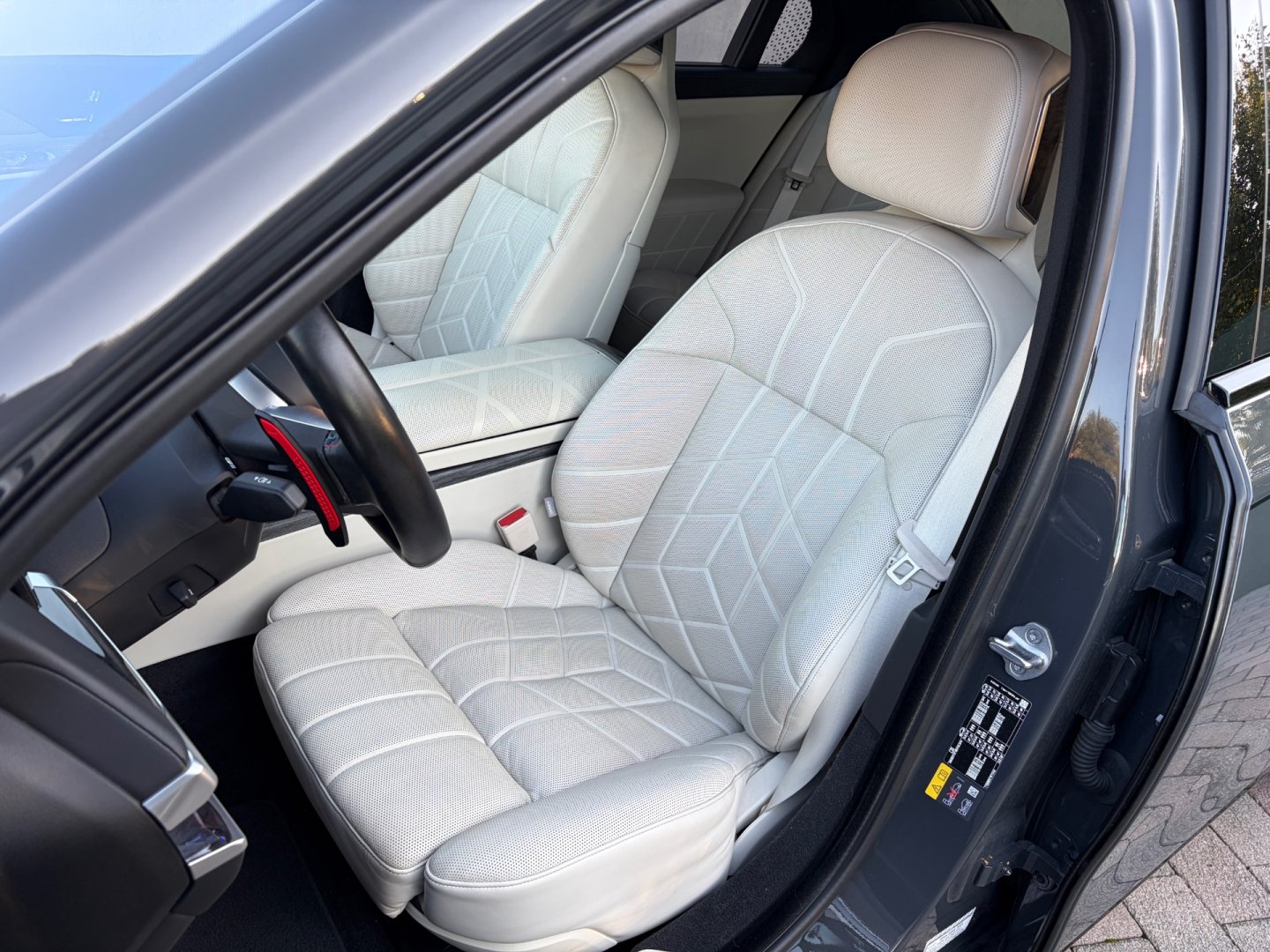BMW Řada 7 – fotografie 21