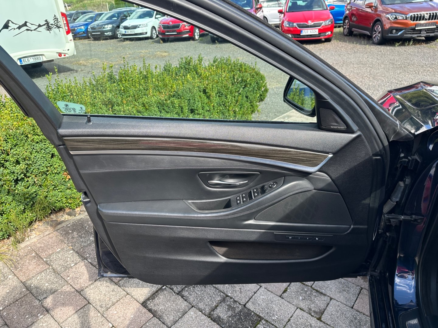BMW Řada 5 – fotografie 19