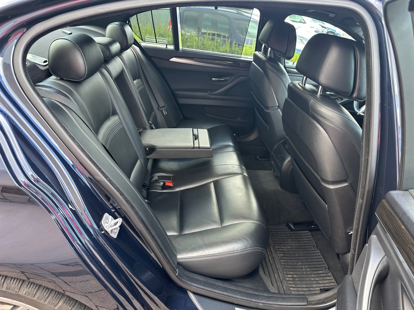 BMW Řada 5 – fotografie 36