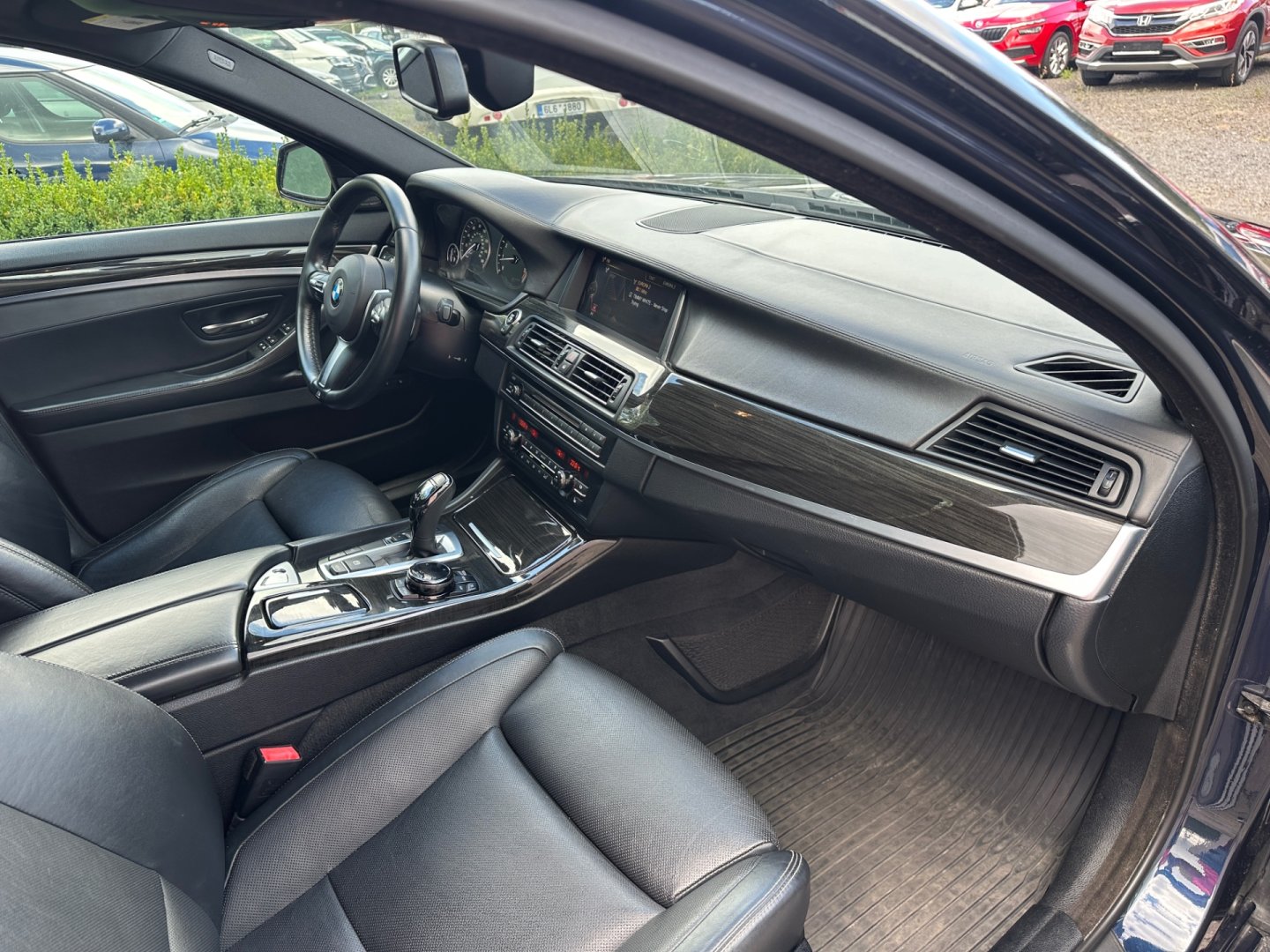 BMW Řada 5 – fotografie 43