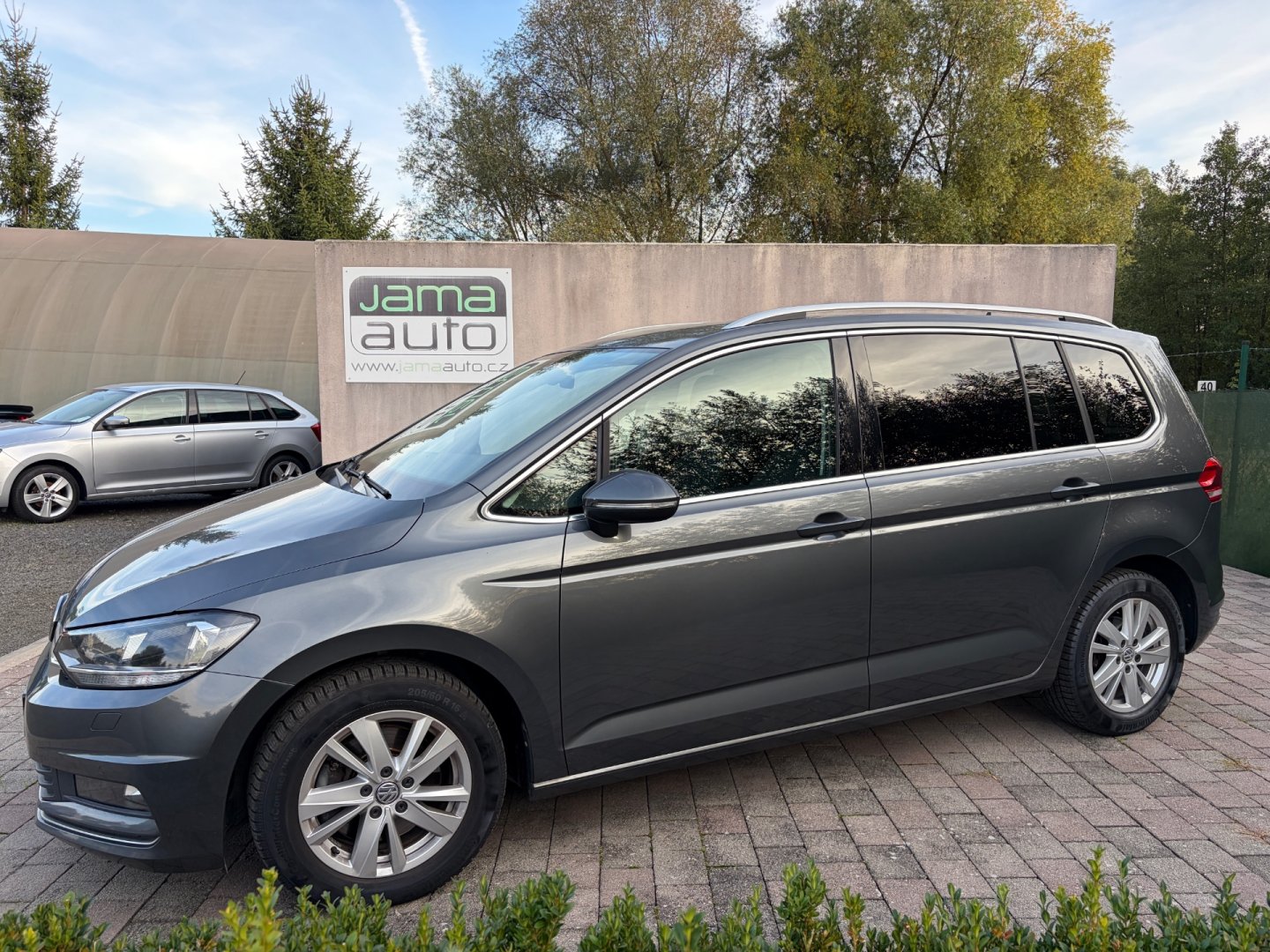 Volkswagen Touran – fotografie 4