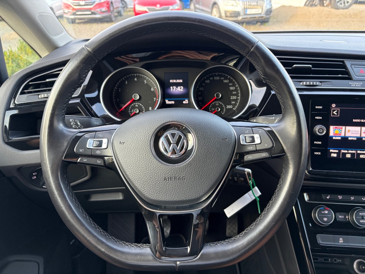 Volkswagen Touran – fotografie 23