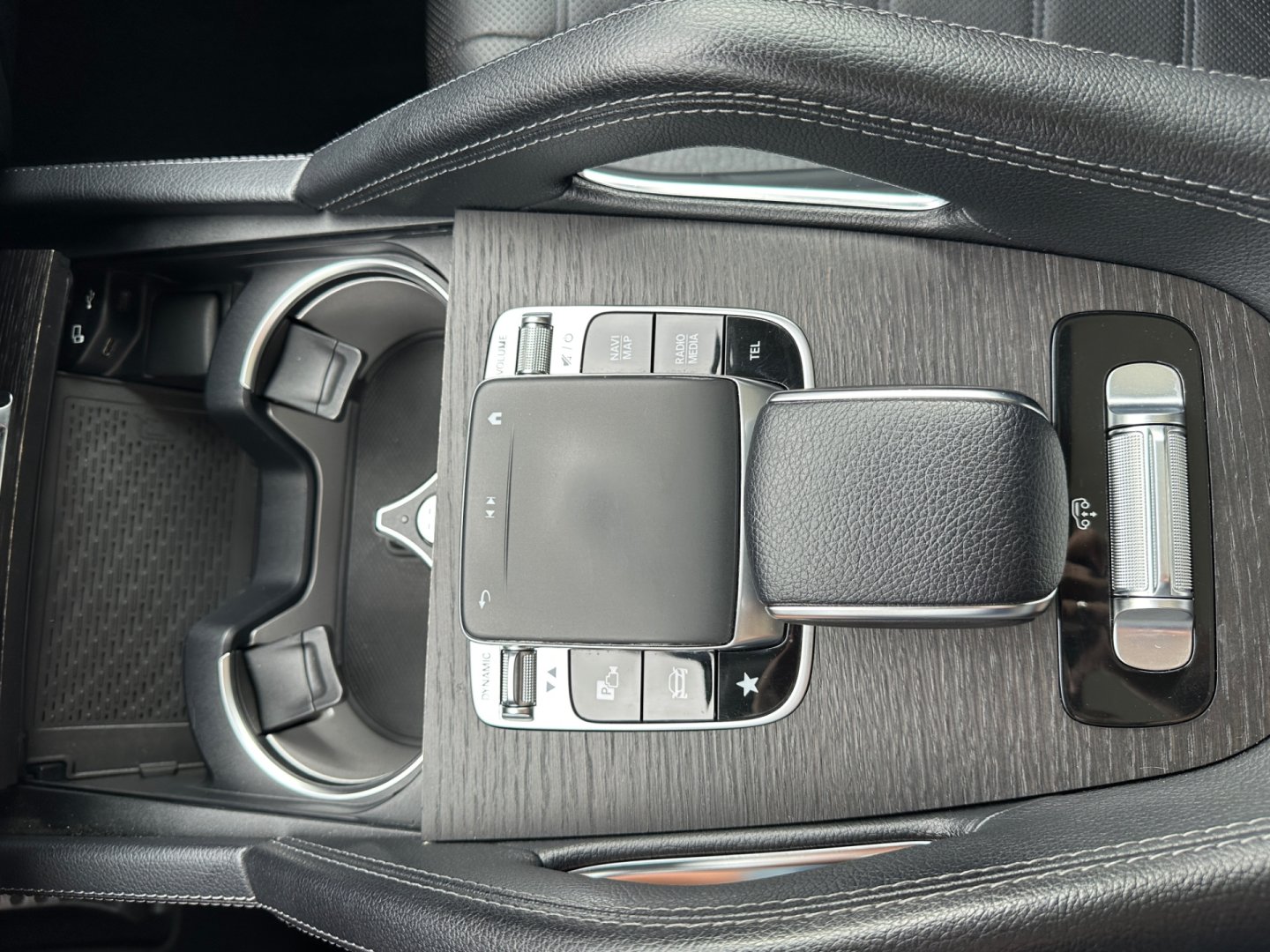 Mercedes-Benz GLS – fotografie 24