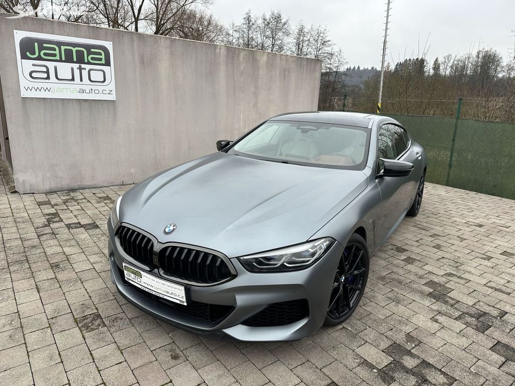 BMW Řada 8 – fotografie 1