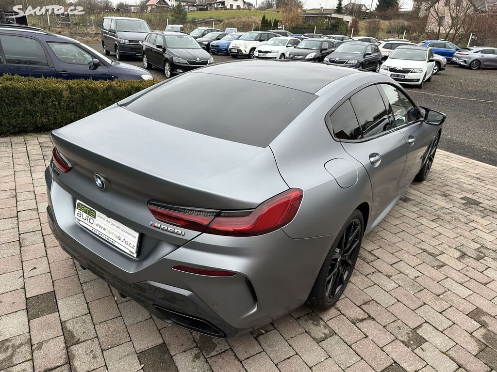 BMW Řada 8 – fotografie 10