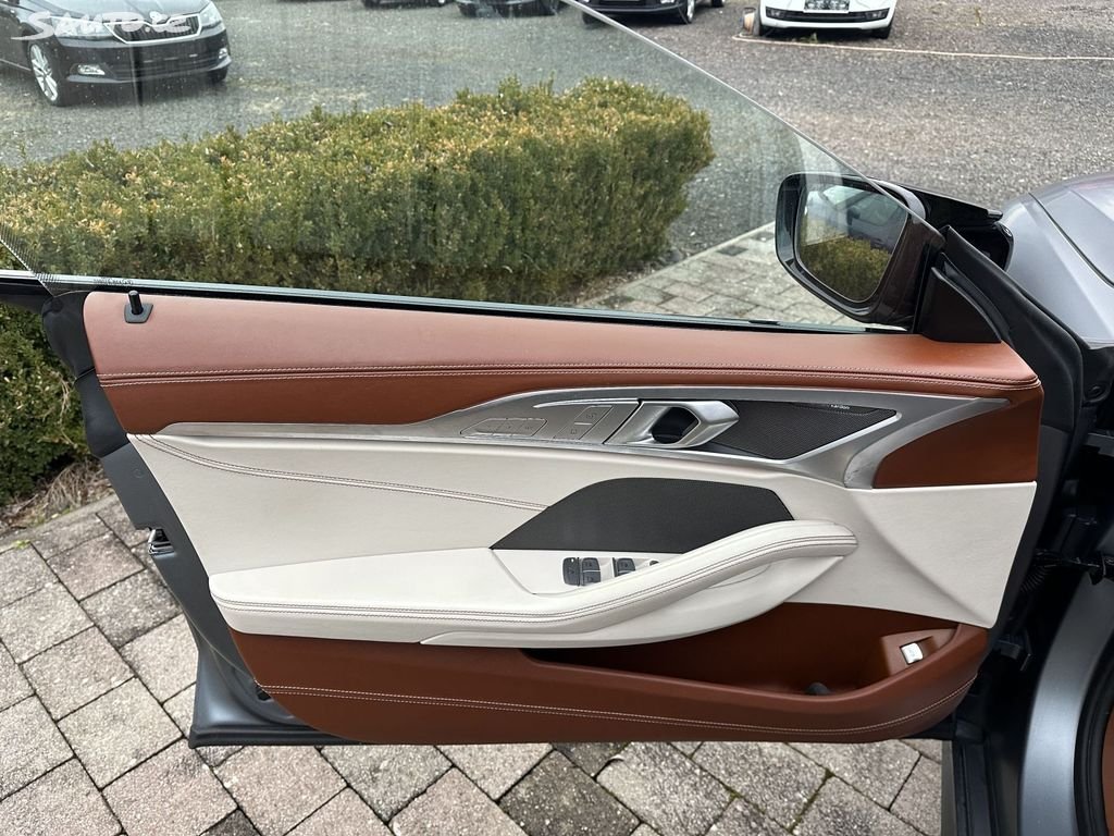 BMW Řada 8 – fotografie 17
