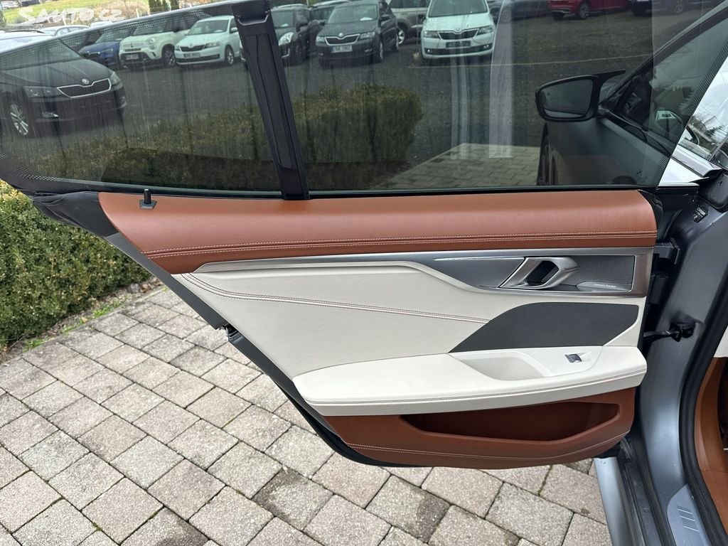 BMW Řada 8 – fotografie 31