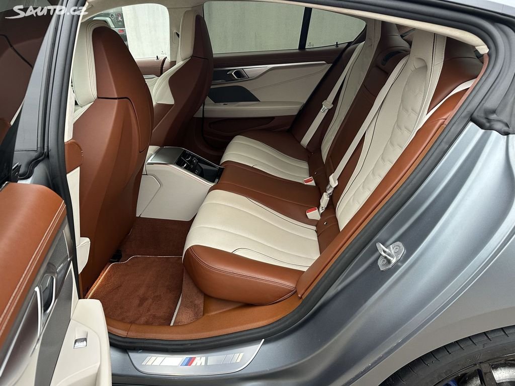 BMW Řada 8 – fotografie 32