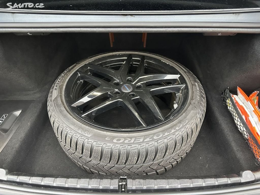 BMW Řada 8 – fotografie 35