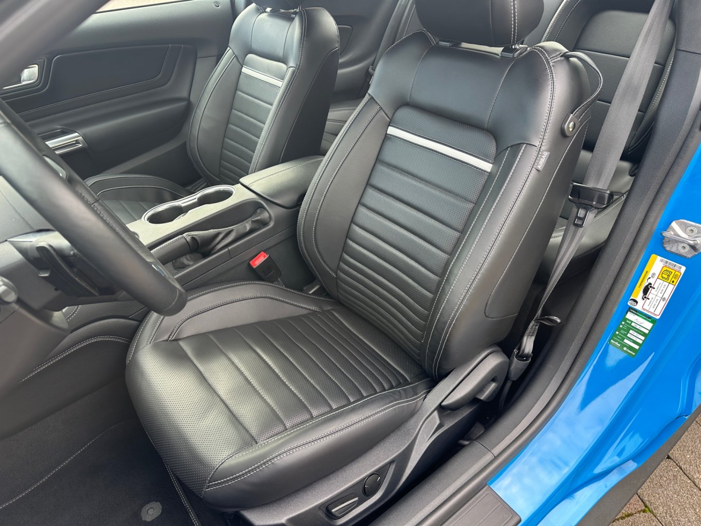 Ford Mustang – fotografie 23
