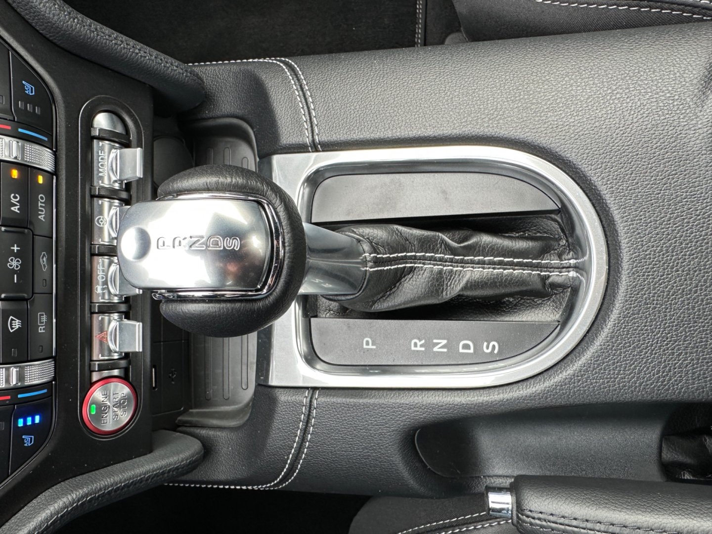 Ford Mustang – fotografie 27