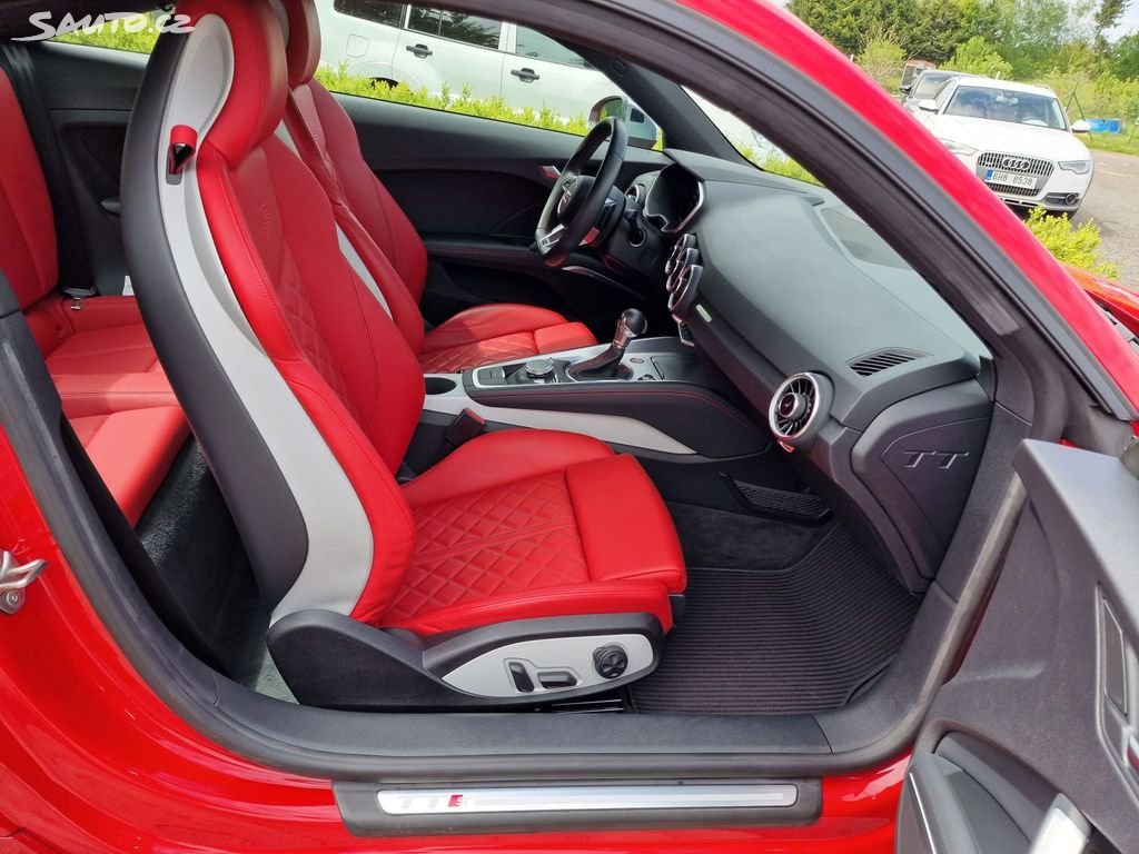Audi TTS – fotografie 40