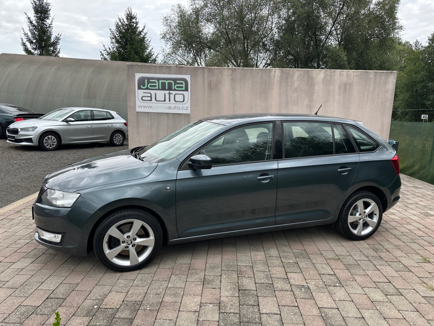 Škoda Rapid – fotografie 3
