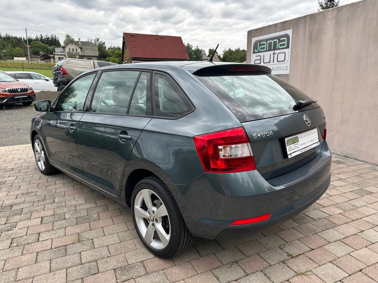 Škoda Rapid – fotografie 6