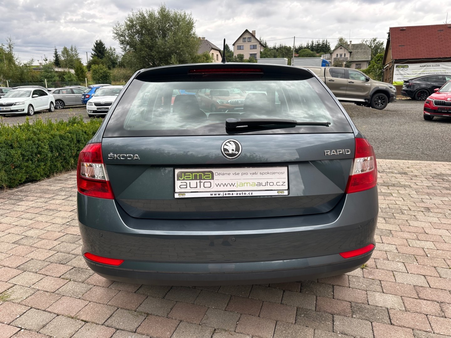 Škoda Rapid – fotografie 8