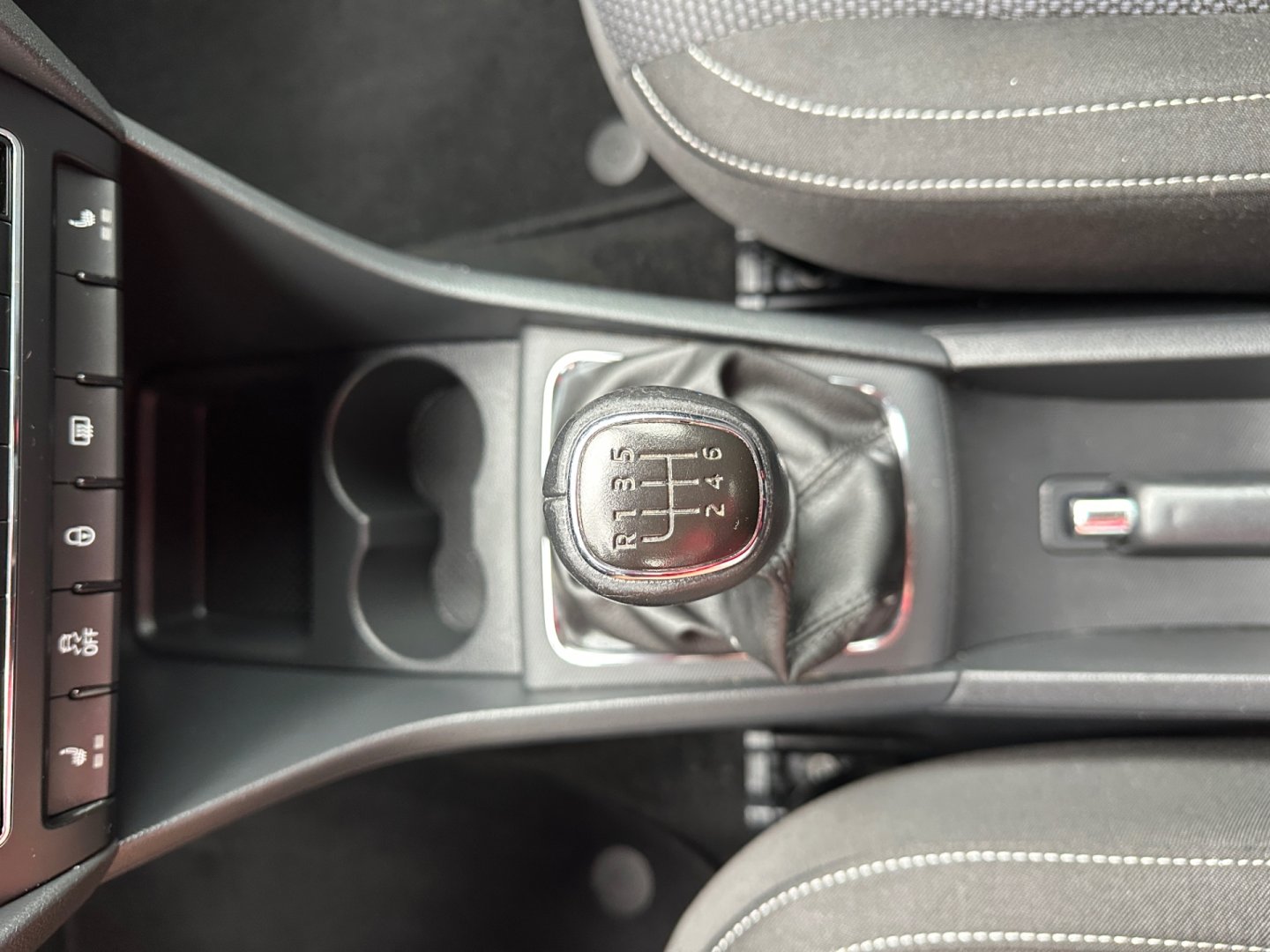 Škoda Rapid – fotografie 25