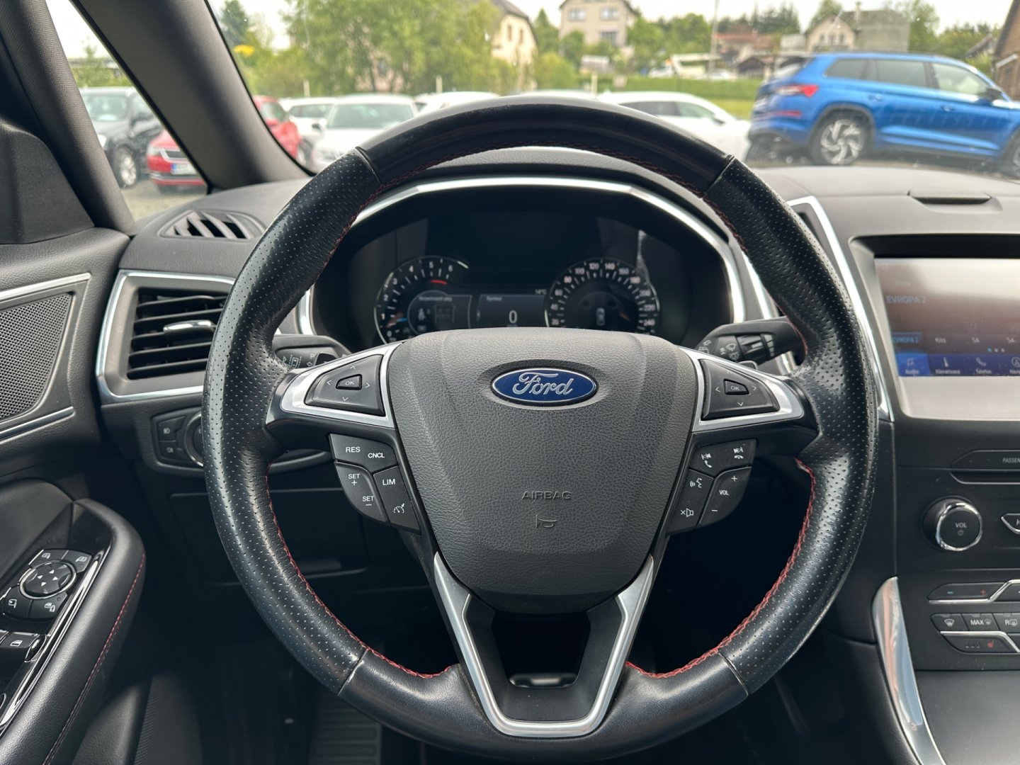 Ford S-MAX – fotografie 23