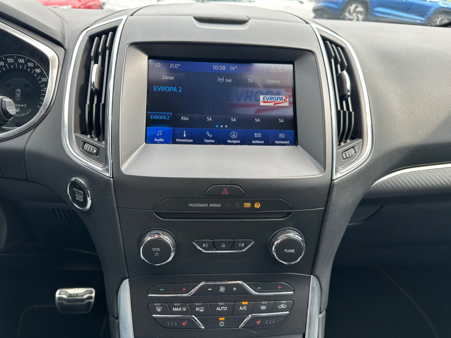 Ford S-MAX – fotografie 24