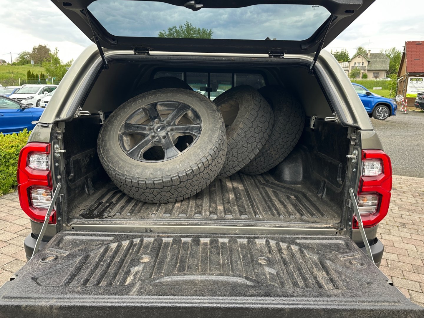 Toyota Hilux – fotografie 32