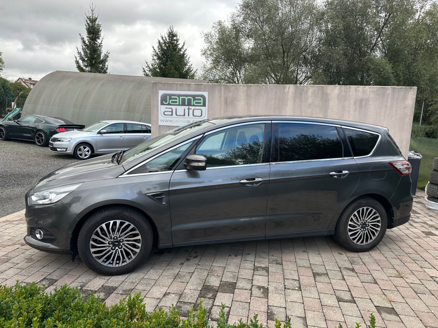 Ford S-MAX – fotografie 3