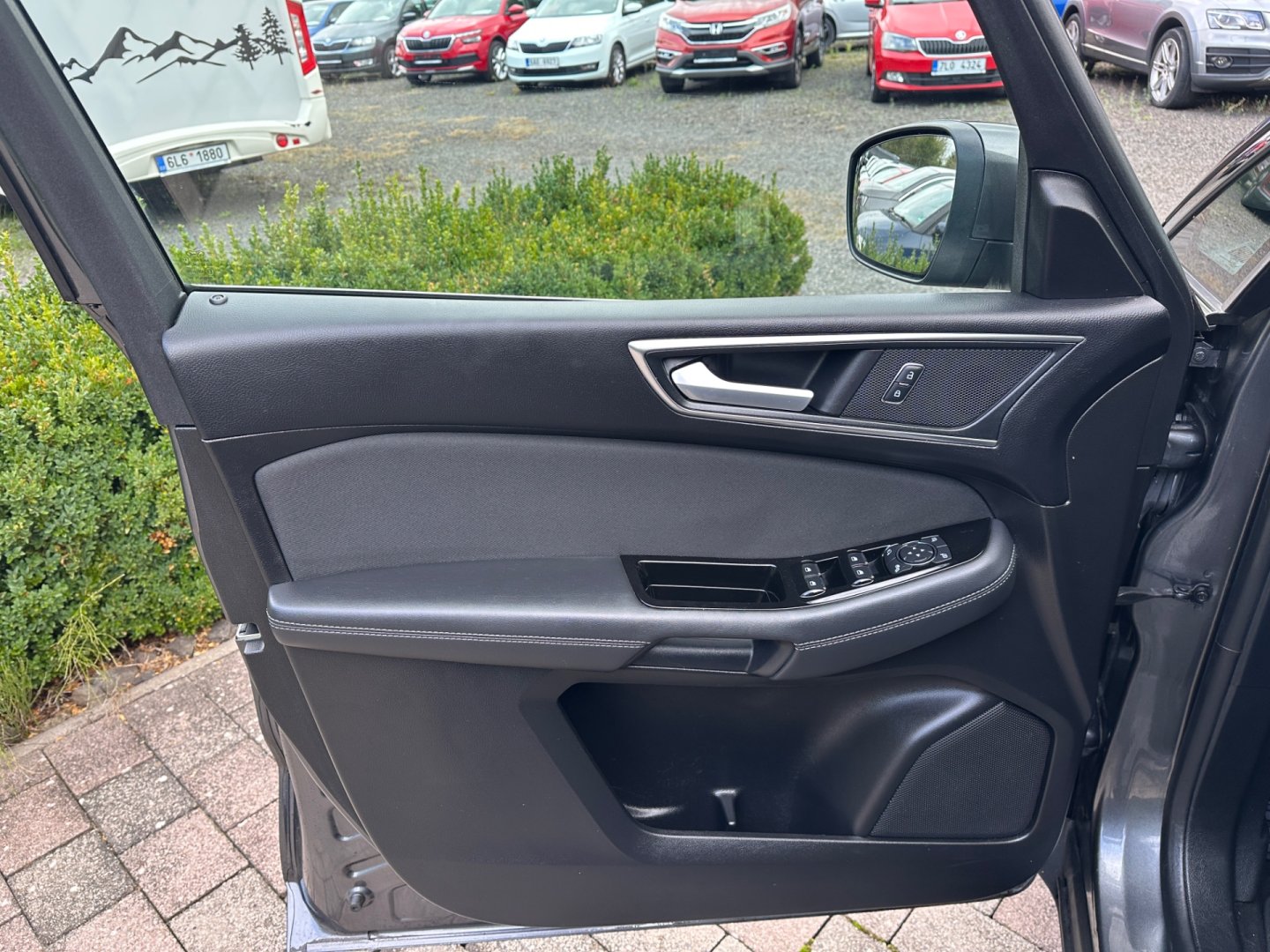 Ford S-MAX – fotografie 18