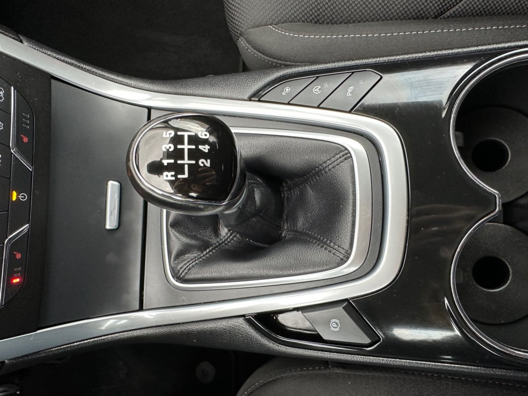 Ford S-MAX – fotografie 27