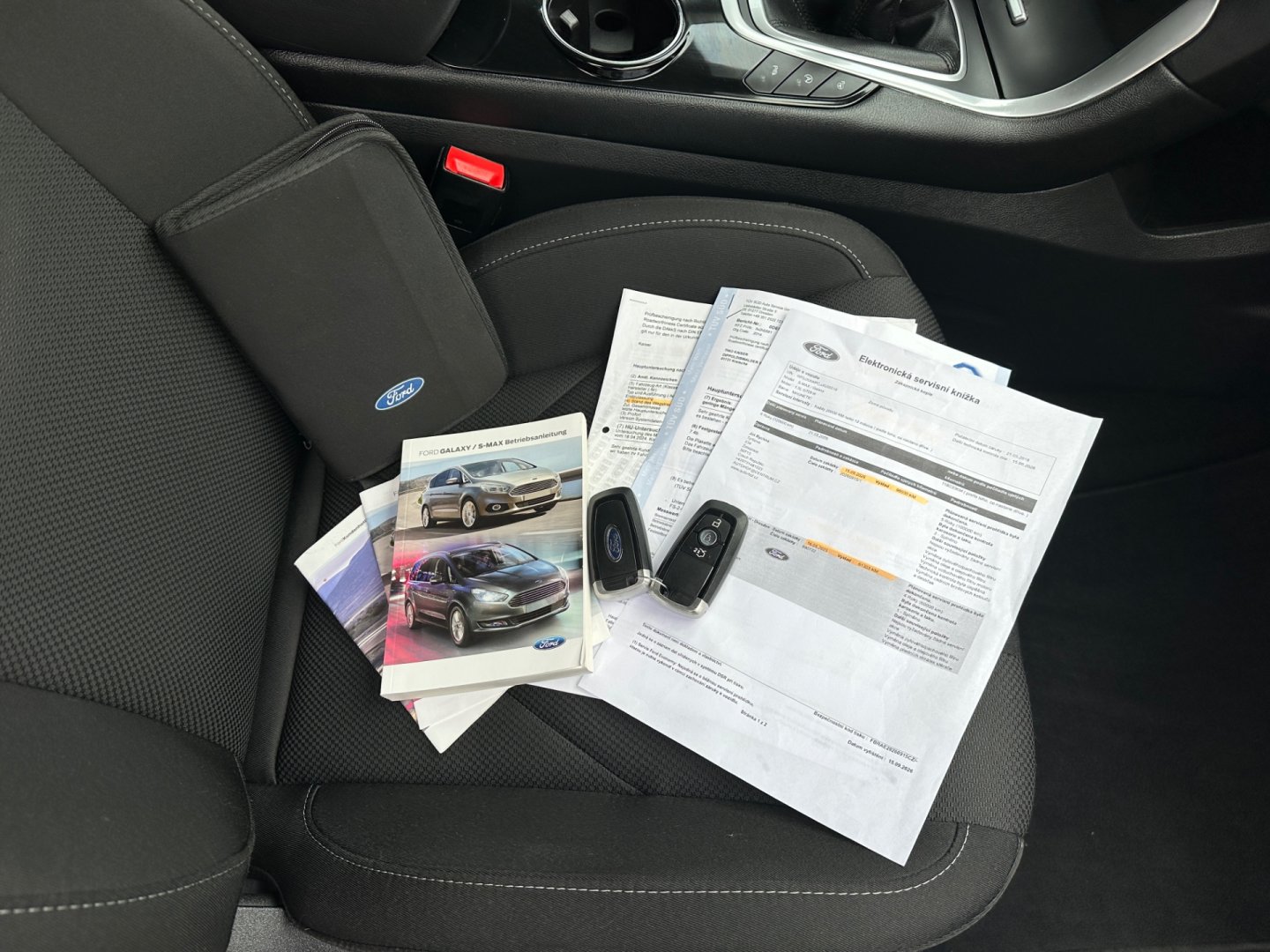 Ford S-MAX – fotografie 42
