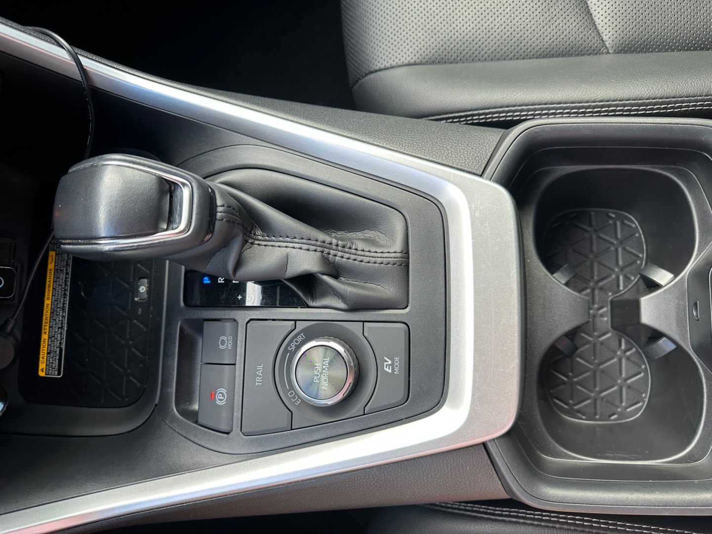 Toyota Rav4 – fotografie 24