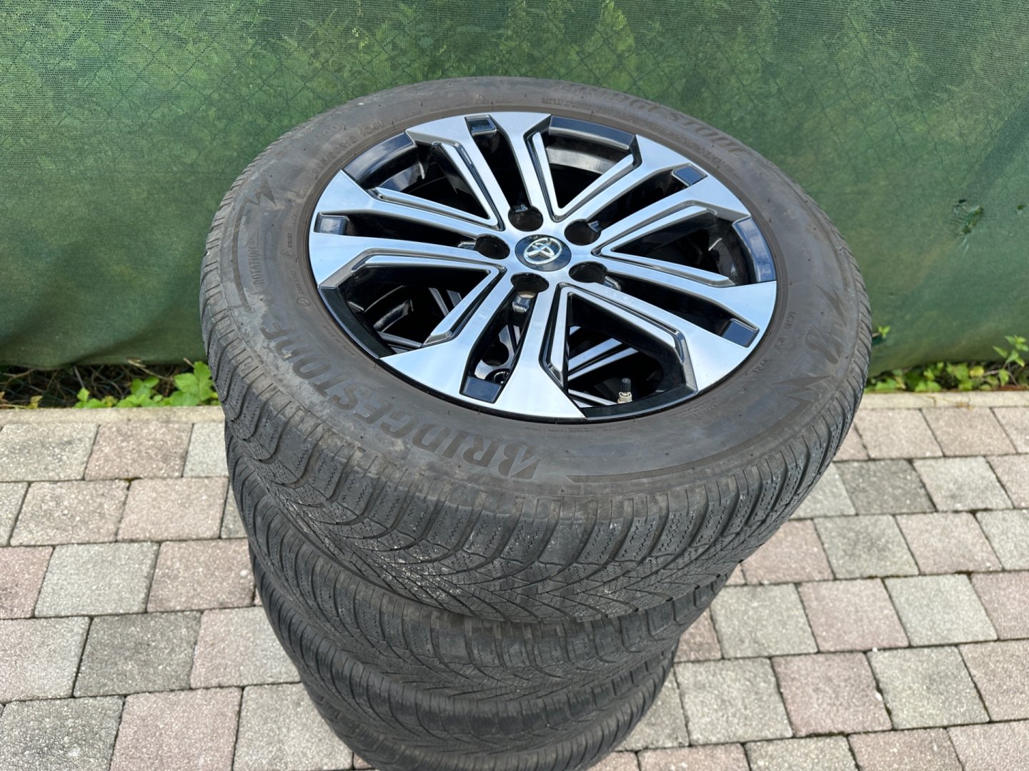 Toyota Rav4 – fotografie 35