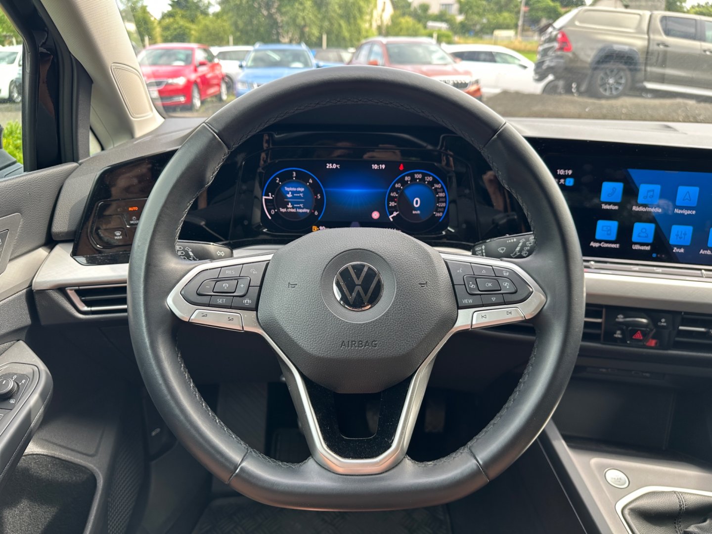 Volkswagen Golf – fotografie 24